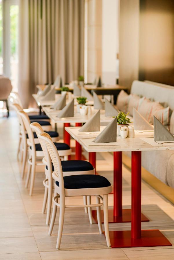 Royal Tulip Sand Колобжег Экстерьер фото Restaurant